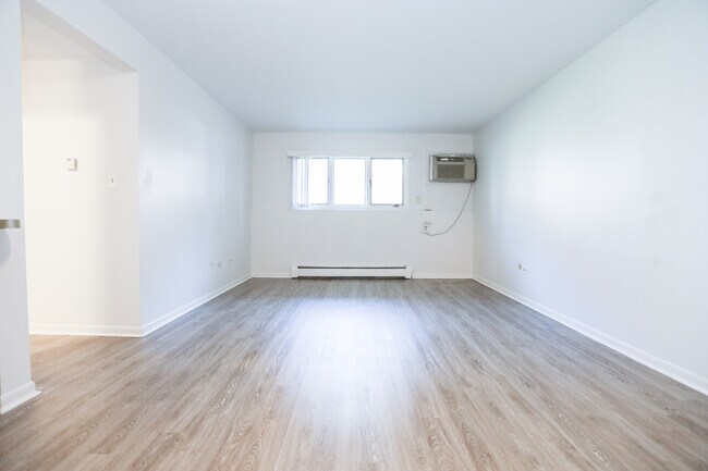 Foto del edificio - 126 W Washington St