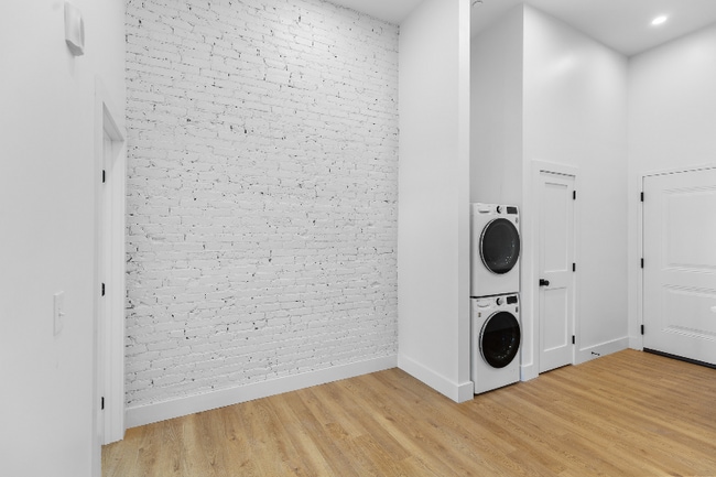 Photo - 101 Richmond St Apartment