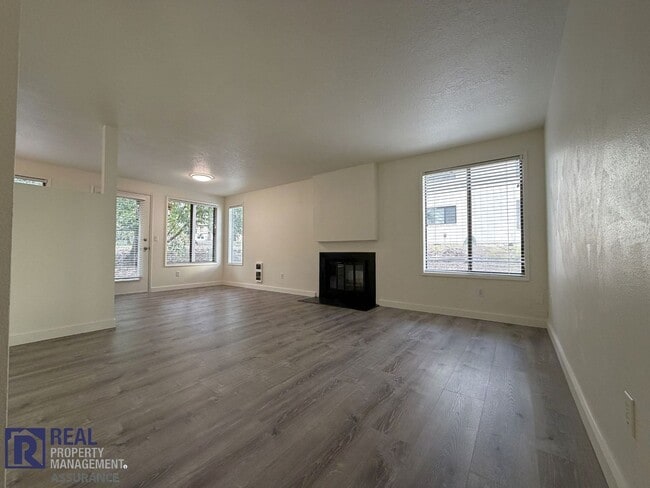 Foto del edificio - 7187 SW Childs Rd