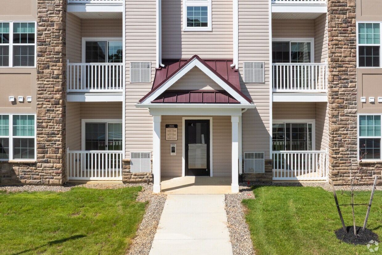 Entrance - Phase III of Laurel Green