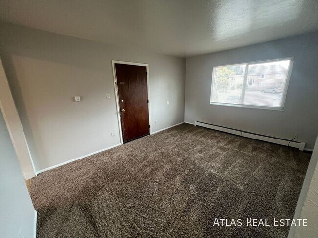 Building Photo - 4206 Forest Hill Ct