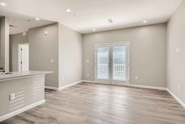 Foto del edificio - 1 Bedroom Beautiful Apartment for Lease
