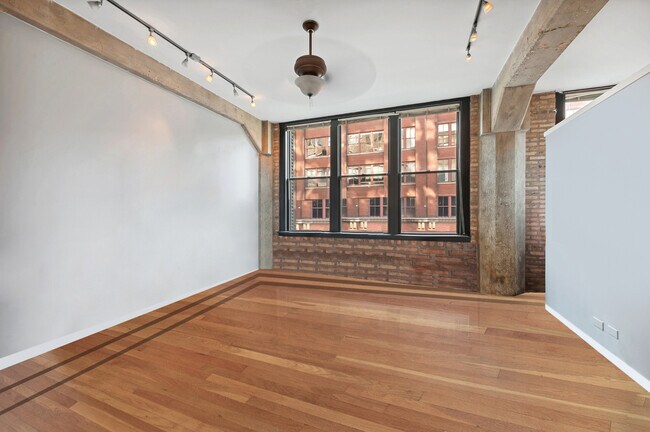 Foto del edificio - 720 S Dearborn St