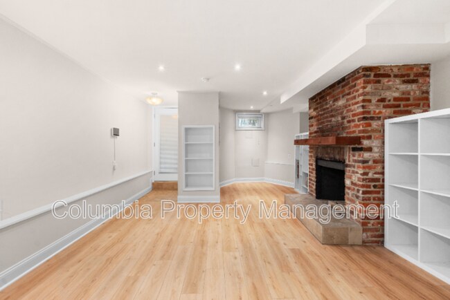 Building Photo - 1740 U St NW