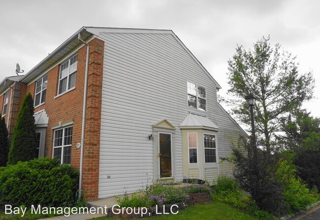 Foto del edificio - 4 br, 3 bath House - 521 Green Valley Court