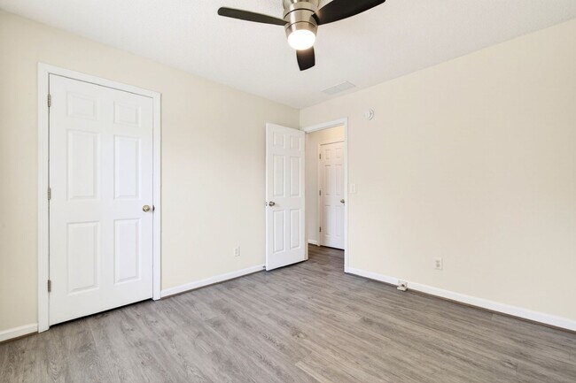 Building Photo - Beautiful 4BR/3BA Family Home – Minutes from Mall of Georgia!