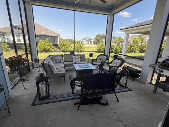 Foto del edificio - 3337 SW 120th Terrace