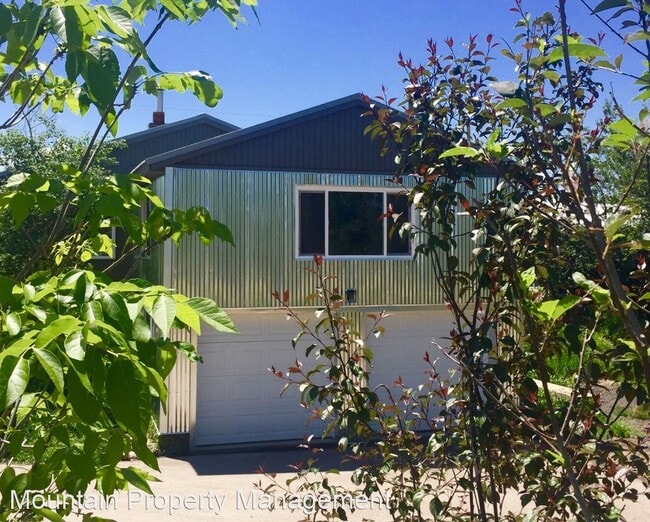 Building Photo - 3 br, 2 bath House - 4427 N. State Road 32