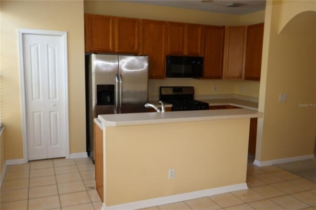 Building Photo - 3019 Pointeview Dr