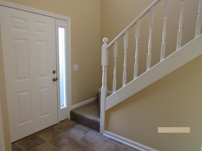 Building Photo - 50 Woodfield Pl