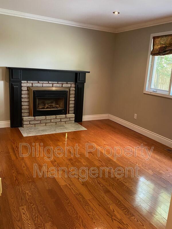 Photo du bâtiment - 1219 Cartier Blvd