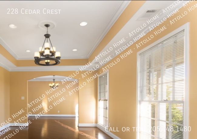 Building Photo - 228 Cedar Crest