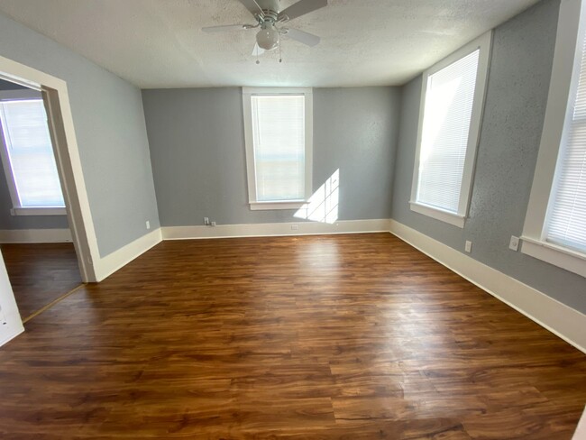 Foto del edificio - 3114 Avenue M 1/2