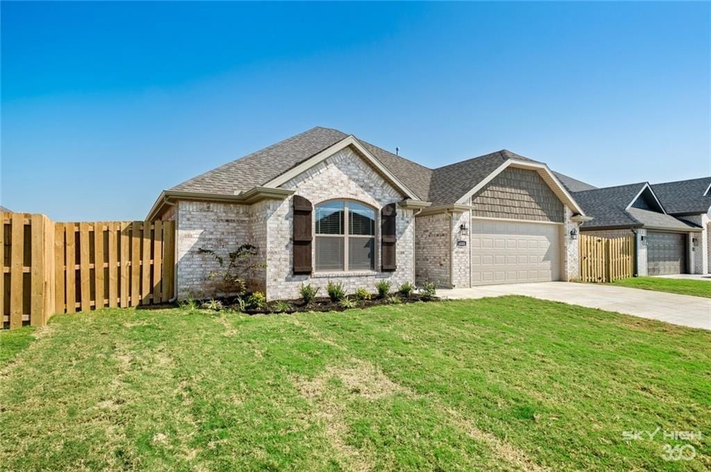 Primary Photo - 4446 W Barhem Dr