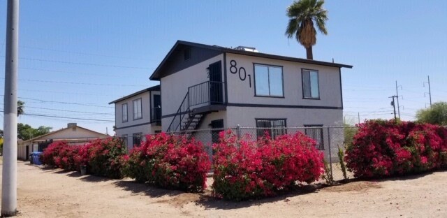 Primary Photo - 801 S Montezuma Ave