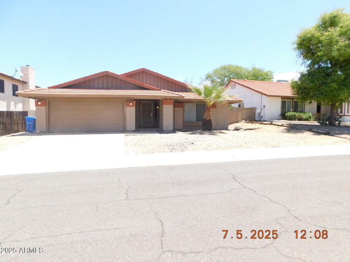 Foto principal - 14431 North 22nd St
