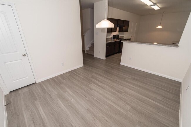 Building Photo - 15 Catalina Ct