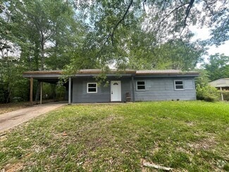 Building Photo - 2732 Teresa Dr