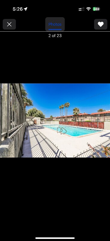 Foto del edificio - 5903 Bromley Ave