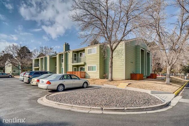 Building Photo - 3 br, 2 bath Condo - 2260 E Geddes Ave