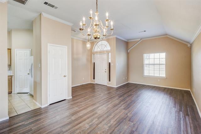 Foto del edificio - 3844 Harrison Dr