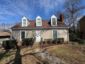 Building Photo - 9519 Central Dr