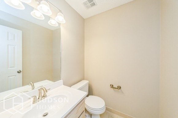 Foto del edificio - NOW AVAILABLE! - 8960 Rowley Dr, Memphis, ...