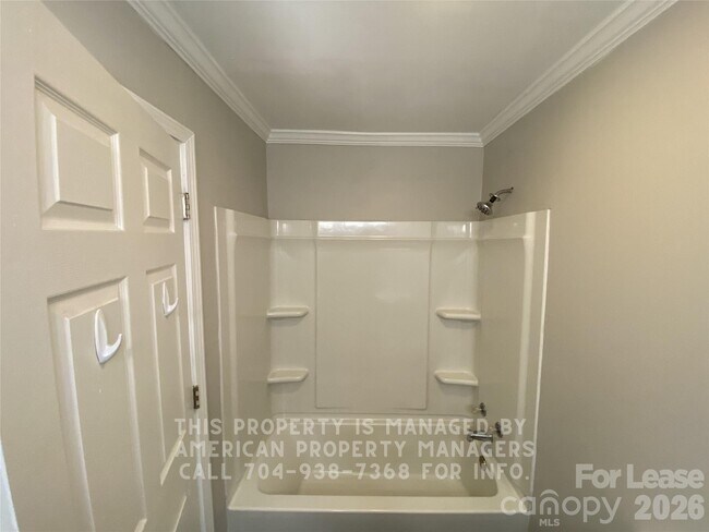 Foto del edificio - 303 Southern St