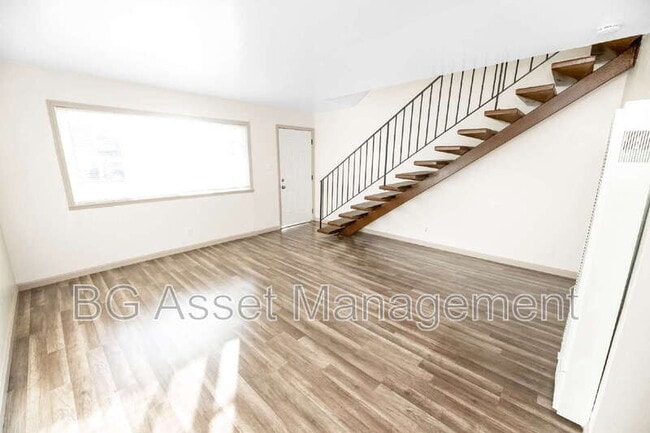 Building Photo - 1640 Barrus Ave