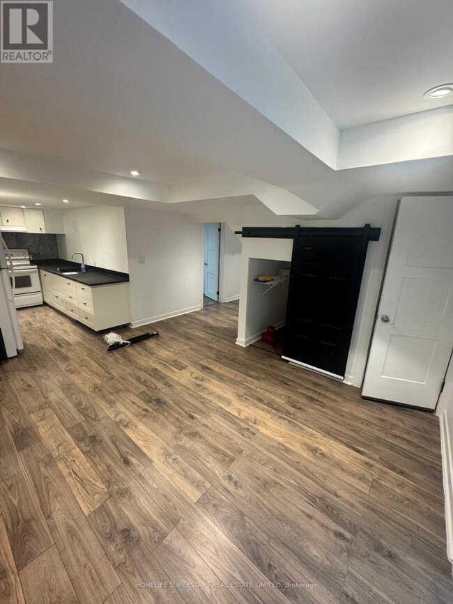 Building Photo - 11 Kelsey Crescent