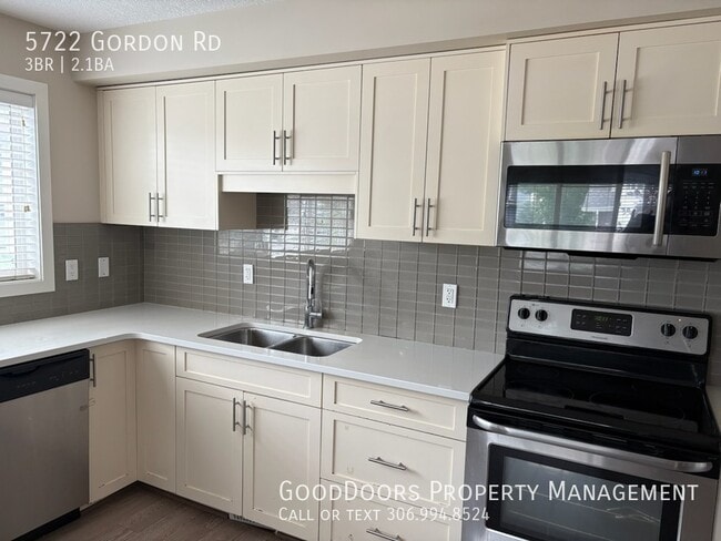 Building Photo - 5722 Gordon Rd