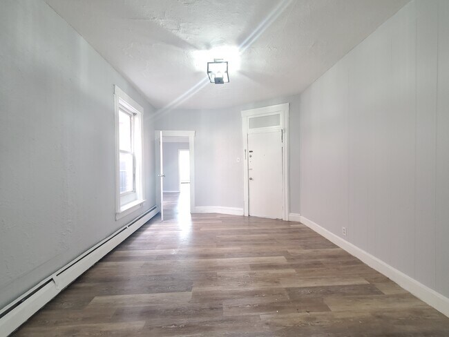 Unit 3R - 561 Ocean Ave
