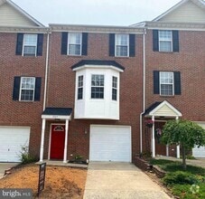 Building Photo - 205 Shaw Ct