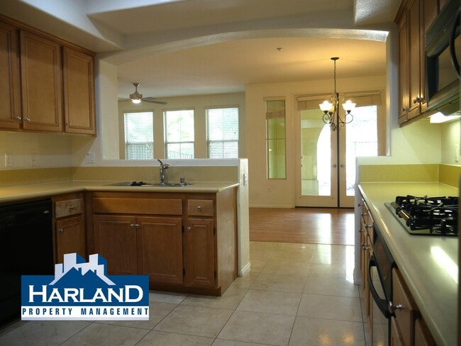 Building Photo - 9218 Piantino Way