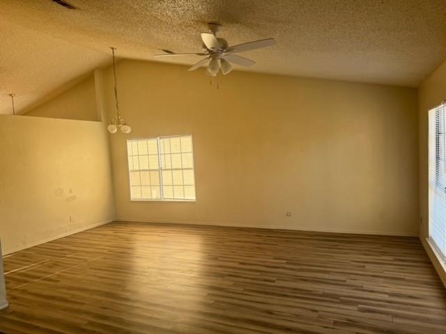 Foto del edificio - 7122 Wills Dr