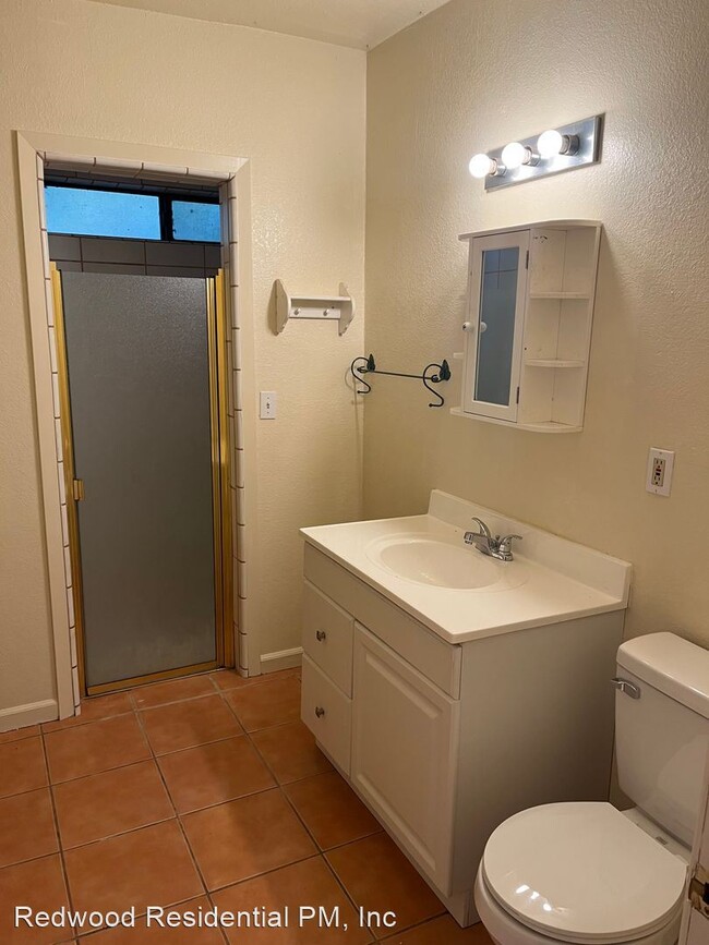 Building Photo - 1 br, 1 bath House - 8710 Graton Road (Cot...