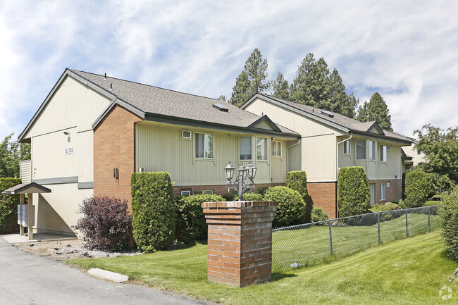 Caballete de cedro - Spokane Cedar Estates