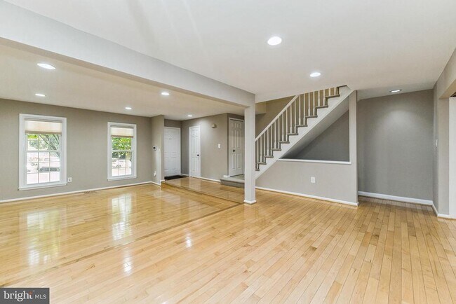 Foto del edificio - 12220 Tildenwood Dr