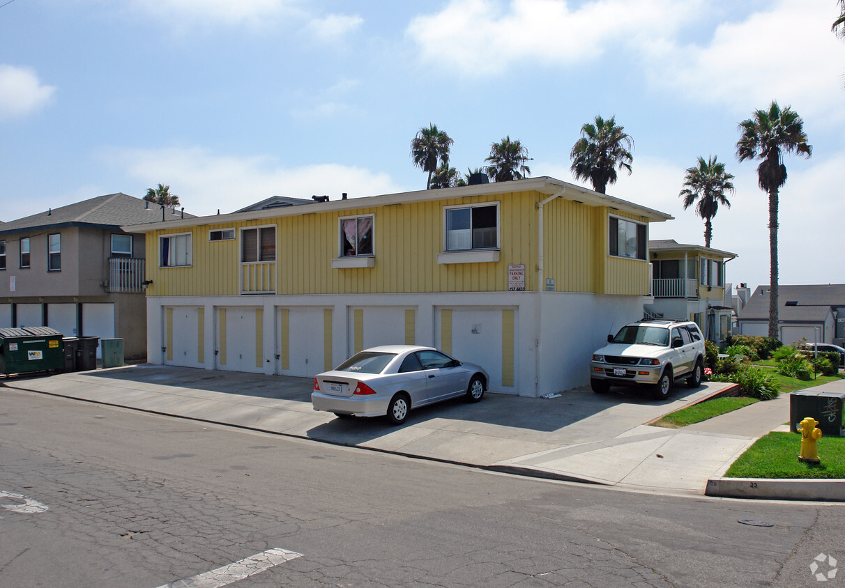 Building Photo - 1202 S Pacific St