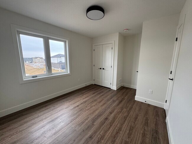 Building Photo - Beautiful  new build in St Thomas availabl...