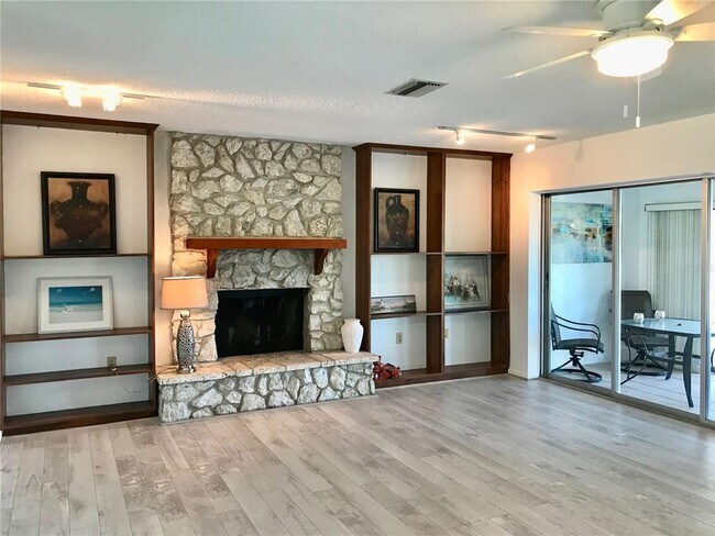 Foto del edificio - 8611 51st Ave W