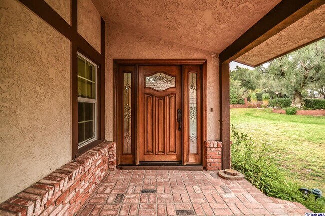 Foto del edificio - 4629 Alta Canyada Rd
