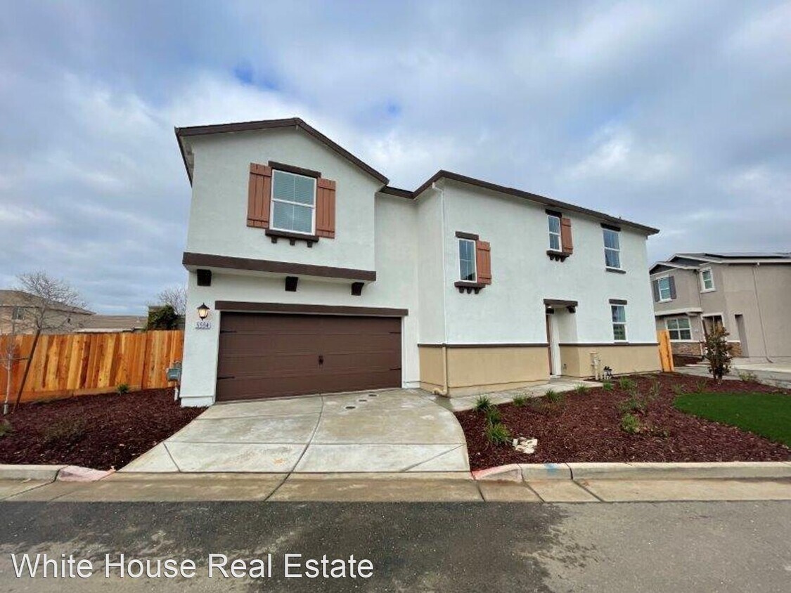 Primary Photo - 5 br, 2.5 bath House - 5564 Carlisle Ct