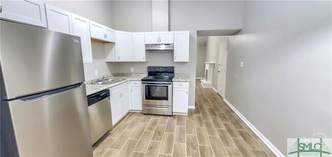 Foto del edificio - 430 Edgewater Rd