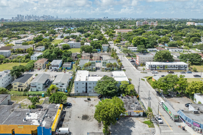 Building Photo - 1281 NW 61st St