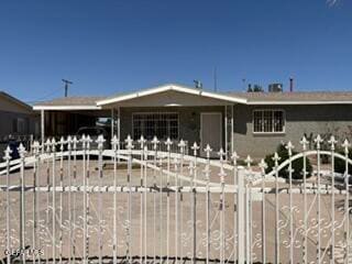 Building Photo - 649 De Vargas Dr