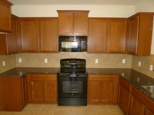Building Photo - 6625 La Sol Ln