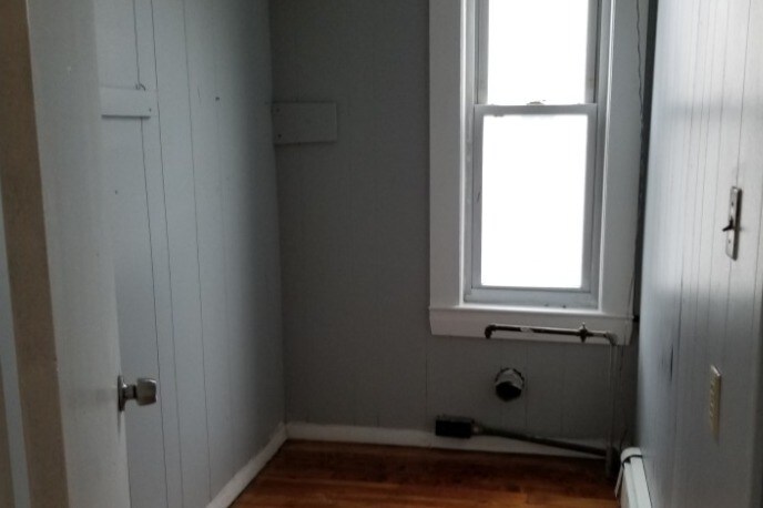 Primary Photo - 261 Bailey St