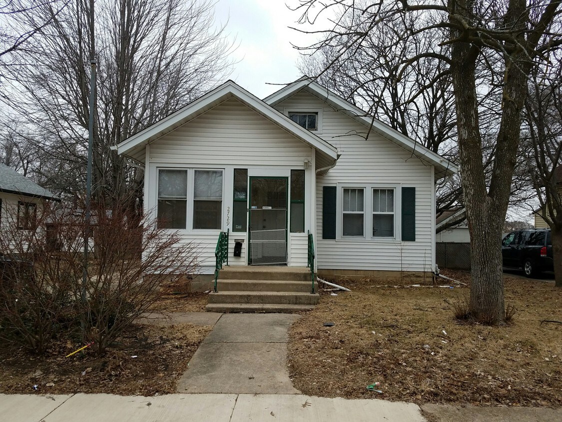 2729 Knight Ave, Rockford, IL 61101 House Rental in Rockford, IL