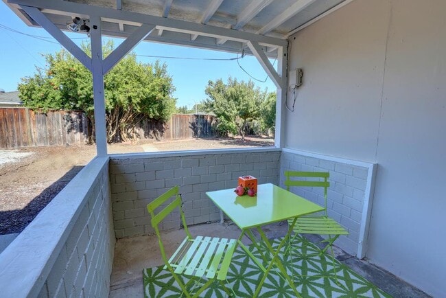 Patio/Backyard - 373 DAYTON AVE